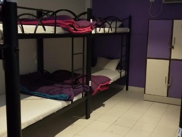 Joey's Hostel Agra : photo 6 de la chambre lit dans dortoir mixte de 8 lits 