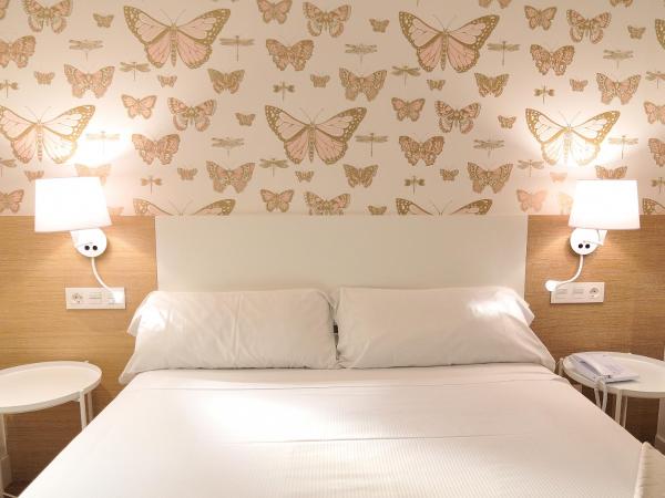 Deniké Grupo Atalaia : photo 9 de la chambre chambre intérieure double ou lits jumeaux