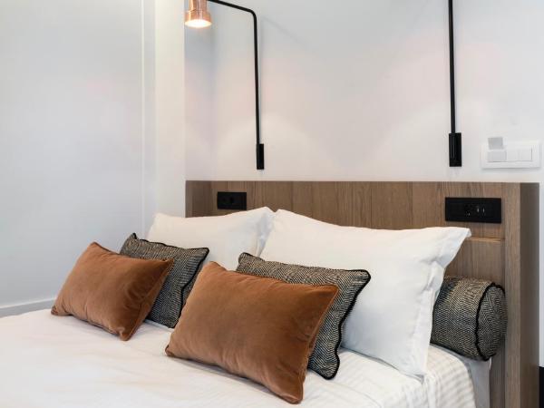 Niki Athens Hotel : photo 2 de la chambre chambre simple confort avec balcon privé