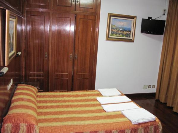 Hotel Antoyana : photo 1 de la chambre chambre double