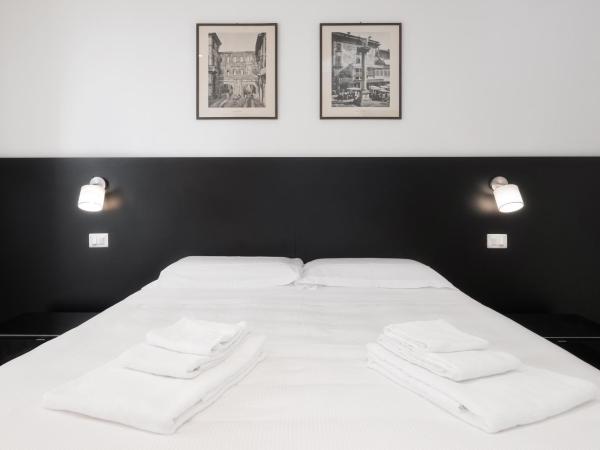 ParcoSantaTeresa Suites LOC-02279 : photo 3 de la chambre chambre double ou lits jumeaux avec salle de bains privative