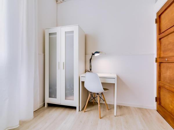 À da Avó -The Guesthouse : photo 3 de la chambre chambre double standard avec salle de bains commune