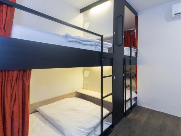 Kitez Hotel & Bunkz : photo 2 de la chambre lit dans dortoir mixte de 6 lits