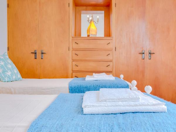 À da Avó -The Guesthouse : photo 5 de la chambre chambre double standard avec salle de bains commune