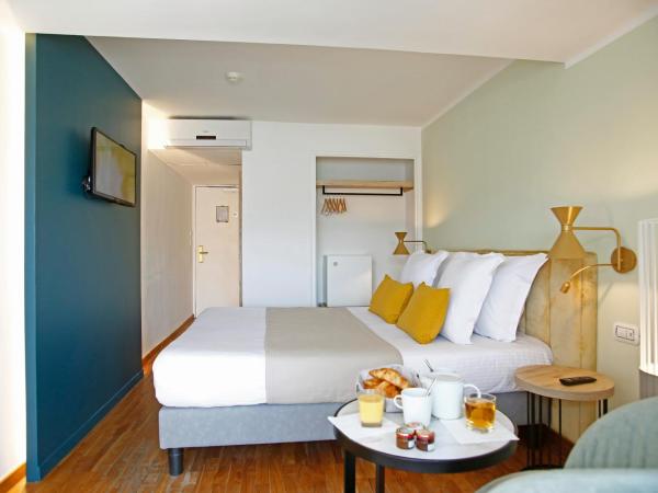 Hotel Balanea : photo 2 de la chambre chambre panoramique - 5ème etage avec terrasse - vue mer