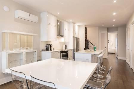 Parc Avenue Lofts : photo 2 de la chambre penthouse - p1-301
