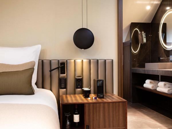 Hotel D Geneva : photo 10 de la chambre suite junior