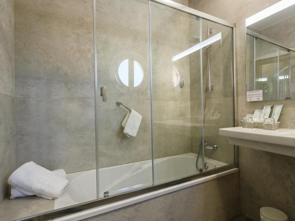 Hotel Comfort Dauro 2 : photo 2 de la chambre chambre triple (3 personnes) 