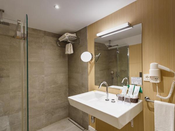 Hotel Comfort Dauro 2 : photo 3 de la chambre chambre double ou lits jumeaux