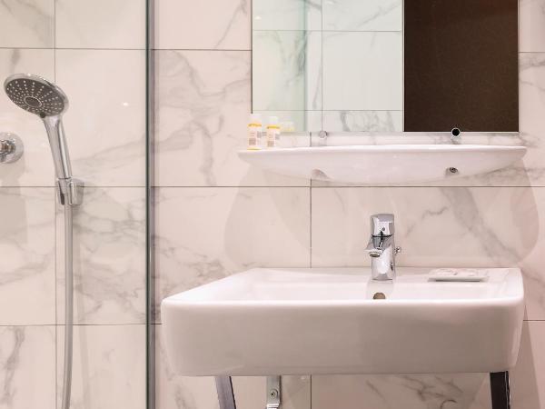 Paris France Hotel : photo 2 de la chambre chambre double