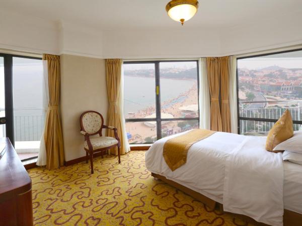 Huiquan Dynasty Hotel Qingdao : photo 1 de la chambre chambre familiale - vue sur mer