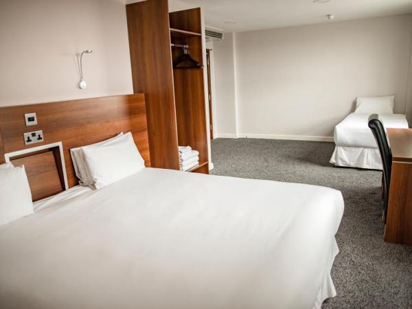 OX Hotel Manchester : photo 1 de la chambre chambre familiale standard