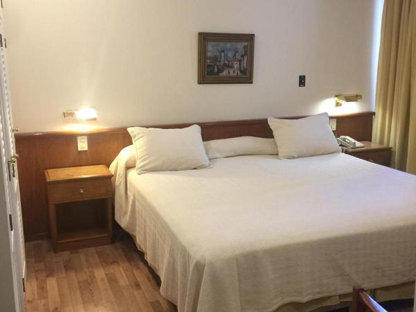 Hotel Cervantes : photo 4 de la chambre chambre double supérieure