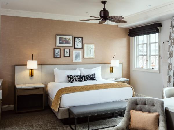 La Valencia Hotel : photo 1 de la chambre hébergement lit king-size classique