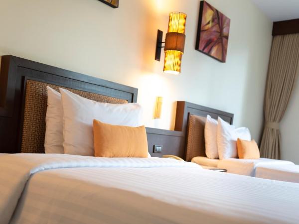 Khaolak Bayfront Resort : photo 1 de la chambre chambre deluxe double ou lits jumeaux