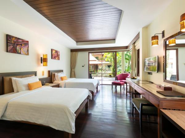 Khaolak Bayfront Resort : photo 4 de la chambre chambre deluxe double ou lits jumeaux