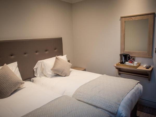 Tatler Jack : photo 6 de la chambre chambre double ou lits jumeaux avec salle de bains privative