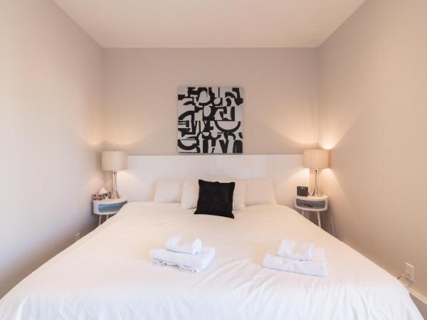 Parc Avenue Lofts : photo 10 de la chambre appartement - p1-202