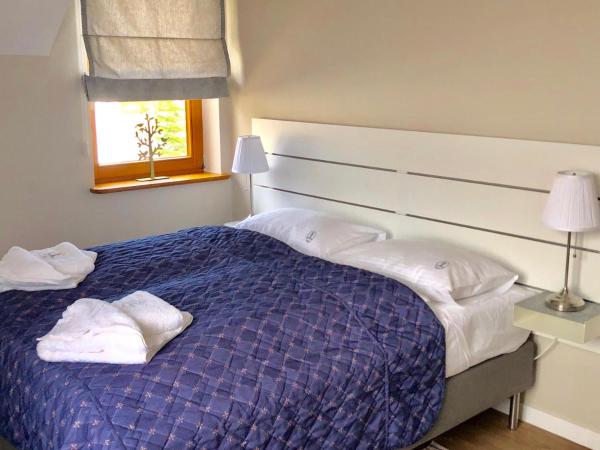 Willa 4 Pory Roku & Uznam : photo 4 de la chambre chambre double