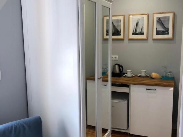 Willa 4 Pory Roku & Uznam : photo 2 de la chambre chambre double deluxe