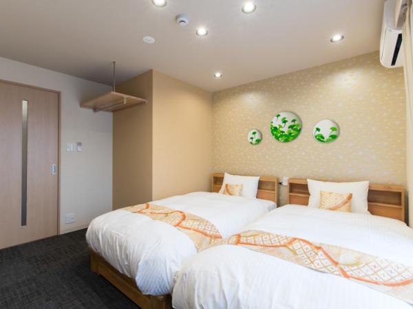 Stay SAKURA Kyoto Higashiyama Shirakawa : photo 2 de la chambre chambre lits jumeaux standard