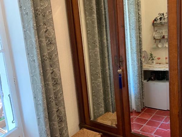 La Clé de la Porte B&B : photo 6 de la chambre chambre double avec patio