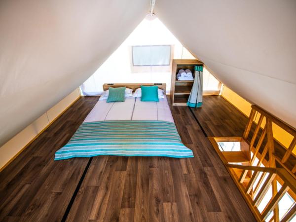 Arena Stoja Camping Homes : photo 7 de la chambre tente safari 2 chambres supérieure - vue sur mer