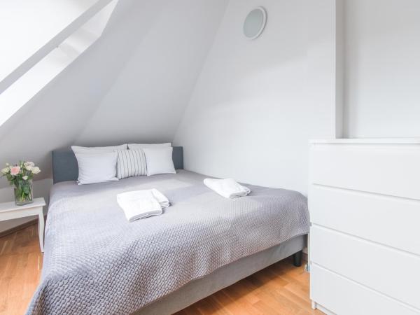 Riviera Residence Apartments : photo 5 de la chambre appartement 2 chambres avec balcon