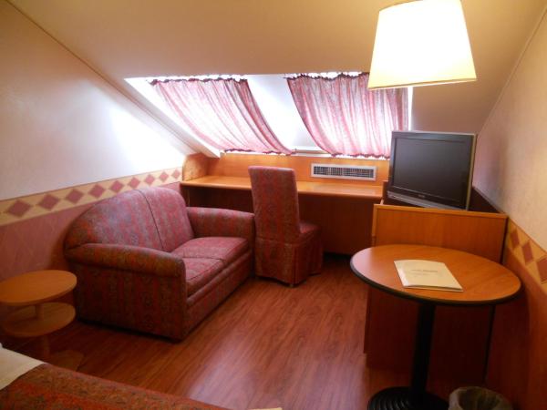 Hotel Amadeus E Teatro : photo 4 de la chambre chambre lits jumeaux