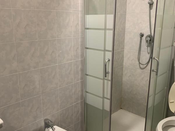 Hotel Lucania : photo 5 de la chambre chambre triple