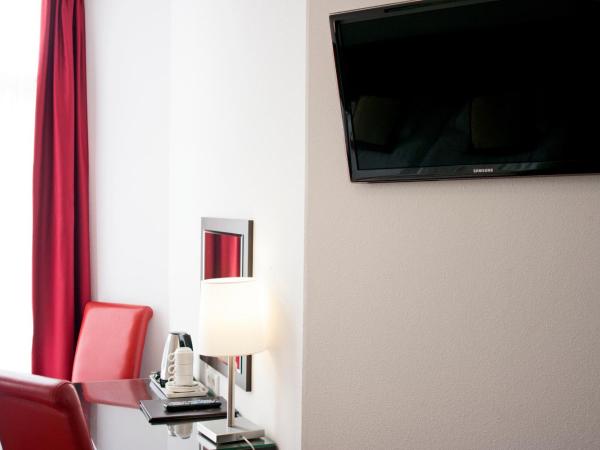 Hotel Allure : photo 7 de la chambre chambre triple