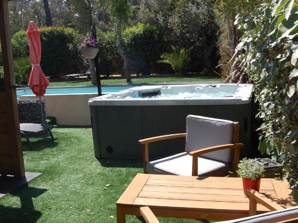 Le Clos des Barelles : photo 10 de la chambre chambre double