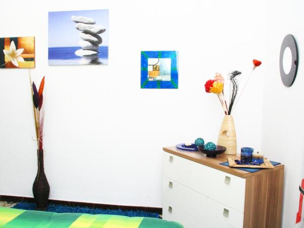 Solemare B&B - Apartments Alghero : photo 5 de la chambre chambre double Économique avec salle de bains commune