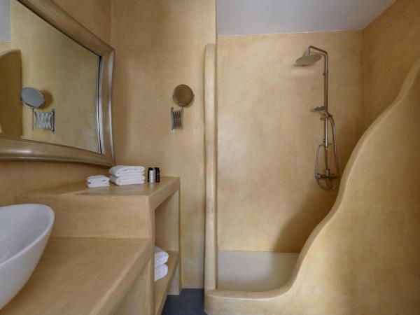 Elitoz Suites : photo 10 de la chambre suite standard avec bain à remous