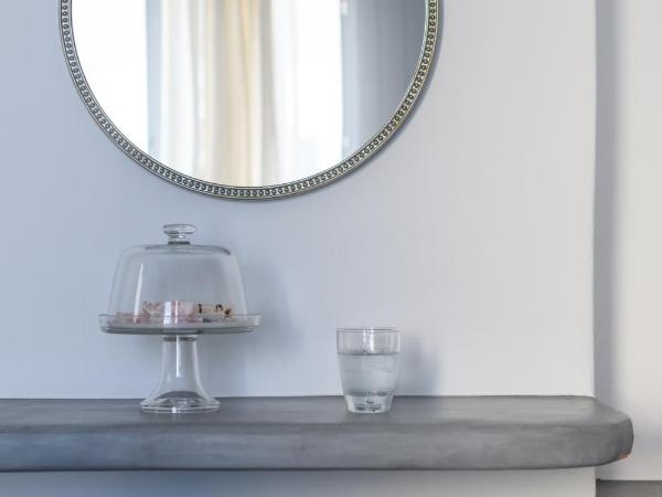 Elitoz Suites : photo 10 de la chambre suite junior avec bain à remous