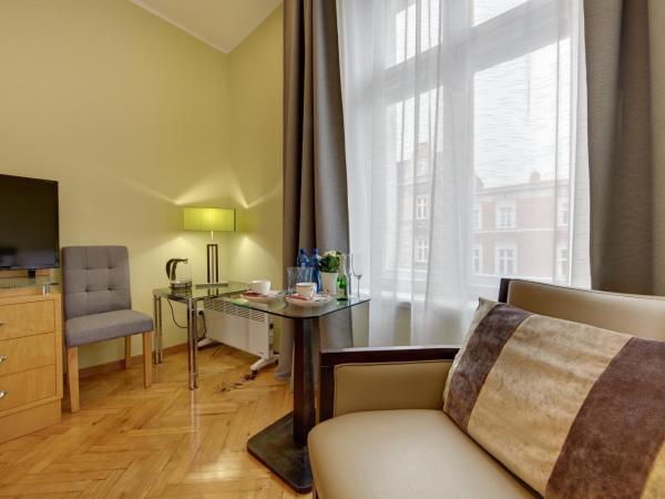 Jagiellońska 3 ApartHotel : photo 8 de la chambre chambre double deluxe