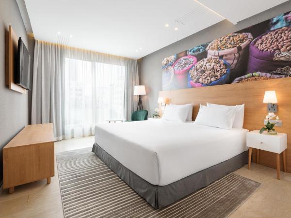 Mid Town Hotel Casablanca : photo 1 de la chambre chambre double deluxe (2 adultes + 1 enfant)