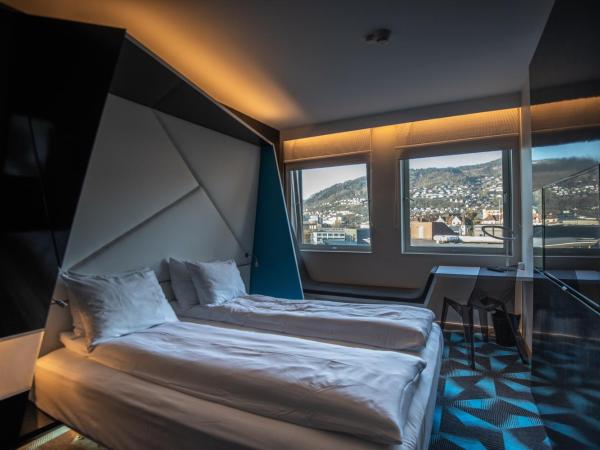 Magic Hotel Solheimsviken : photo 7 de la chambre chambre lit queen-size 
