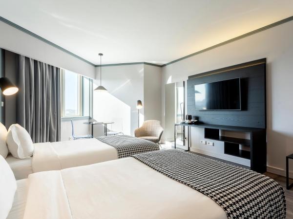 HF Fenix Porto : photo 3 de la chambre chambre lits jumeaux confort