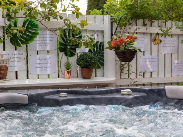 JustB Deva Edinburgh : photo 10 de la chambre master suite (with hot tub)