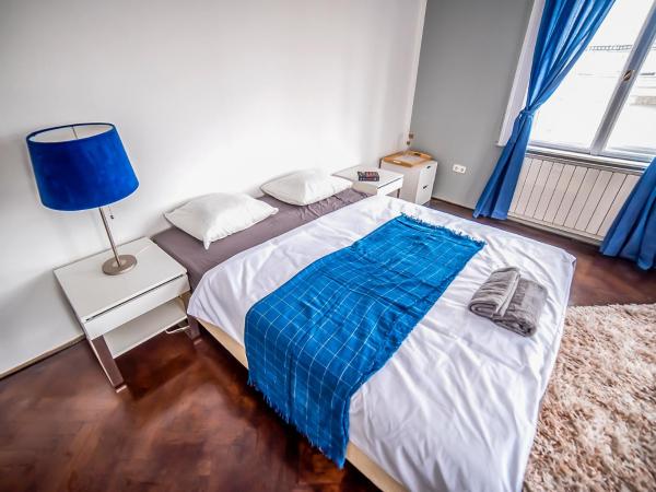 2B Hostel & Rooms : photo 1 de la chambre chambre double standard avec salle de bains commune