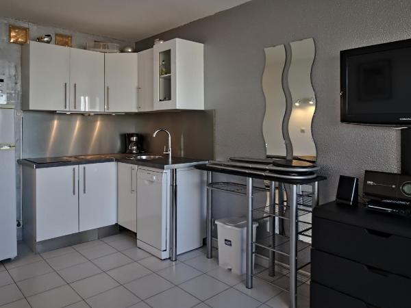 Rivages d'Ulysse Port Camargue : photo 3 de la chambre studio (2 adultes)