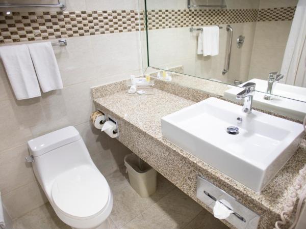 Best Western PLUS Monterrey Colón : photo 7 de la chambre chambre double avec 2 lits doubles - non-fumeurs