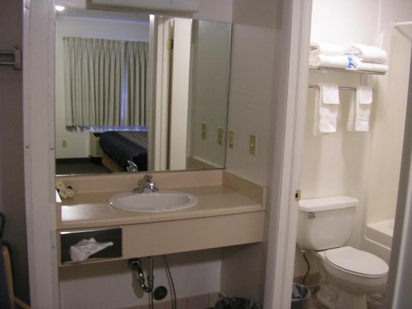 Mecca Motel : photo 3 de la chambre chambre lit king-size