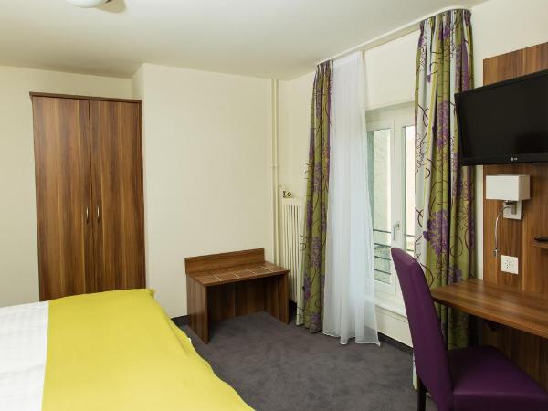 Hotel Restaurant Resslirytti : photo 5 de la chambre chambre double ou lits jumeaux