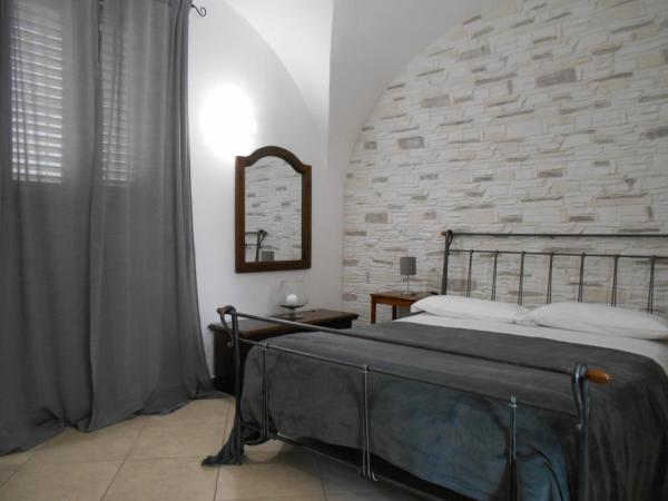 B&B RESORT SIGNORILE : photo 3 de la chambre chambre triple confort avec douche
