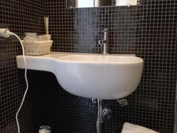 B&b My Bergamo : photo 3 de la chambre grande chambre double ou lits jumeaux