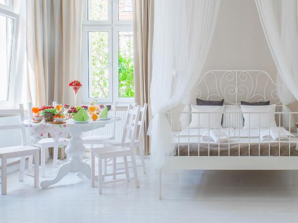 Riviera Residence Apartments : photo 1 de la chambre appartement 4 chambres avec 2 salles de bains