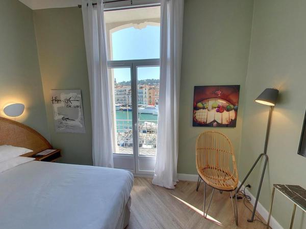 Hôtel L'orque Bleue : photo 4 de la chambre chambre double - vue sur canal