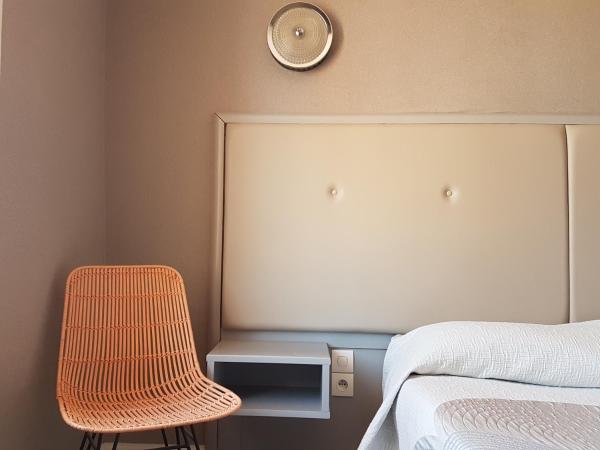 Hôtel L'orque Bleue : photo 1 de la chambre chambre lits jumeaux